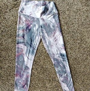 High waisted leggings